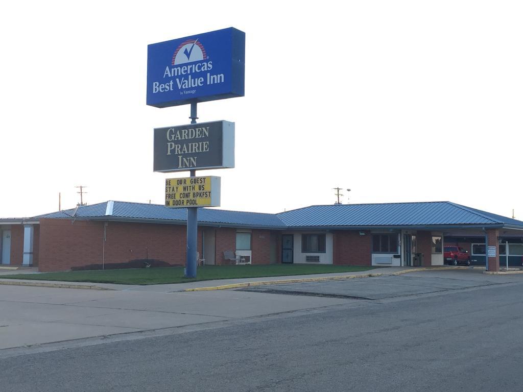 Americas Best Value Inn-Ellsworth Exterior photo